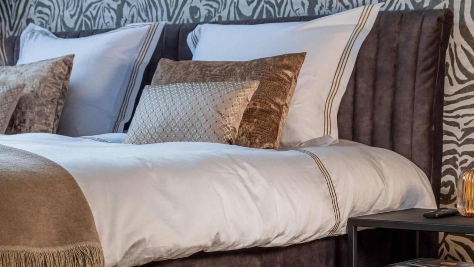 Suite With Bath City Center Villa 提耳堡 外观 照片